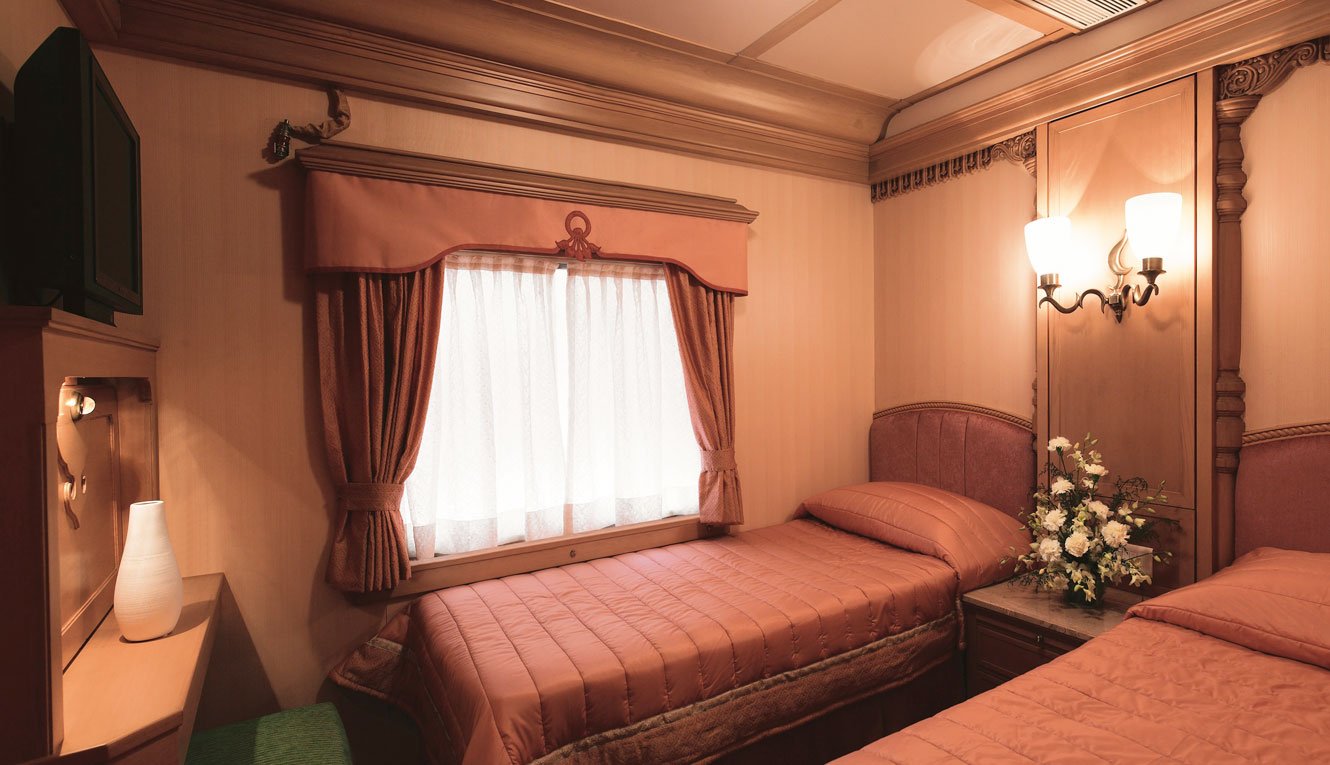 Golden Chariot – Offsite India
